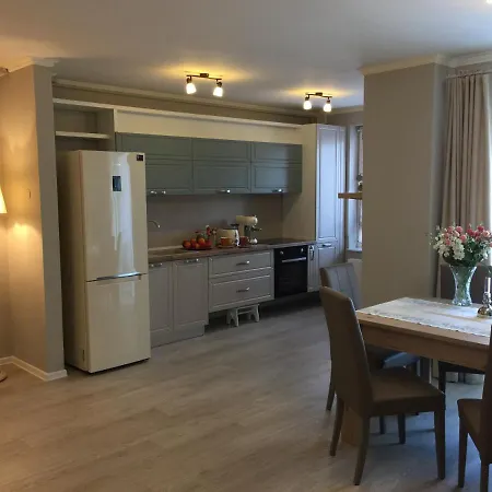 Apartment Apartament Coresi *