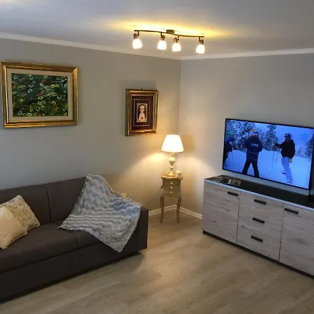 Apartament Coresi *
